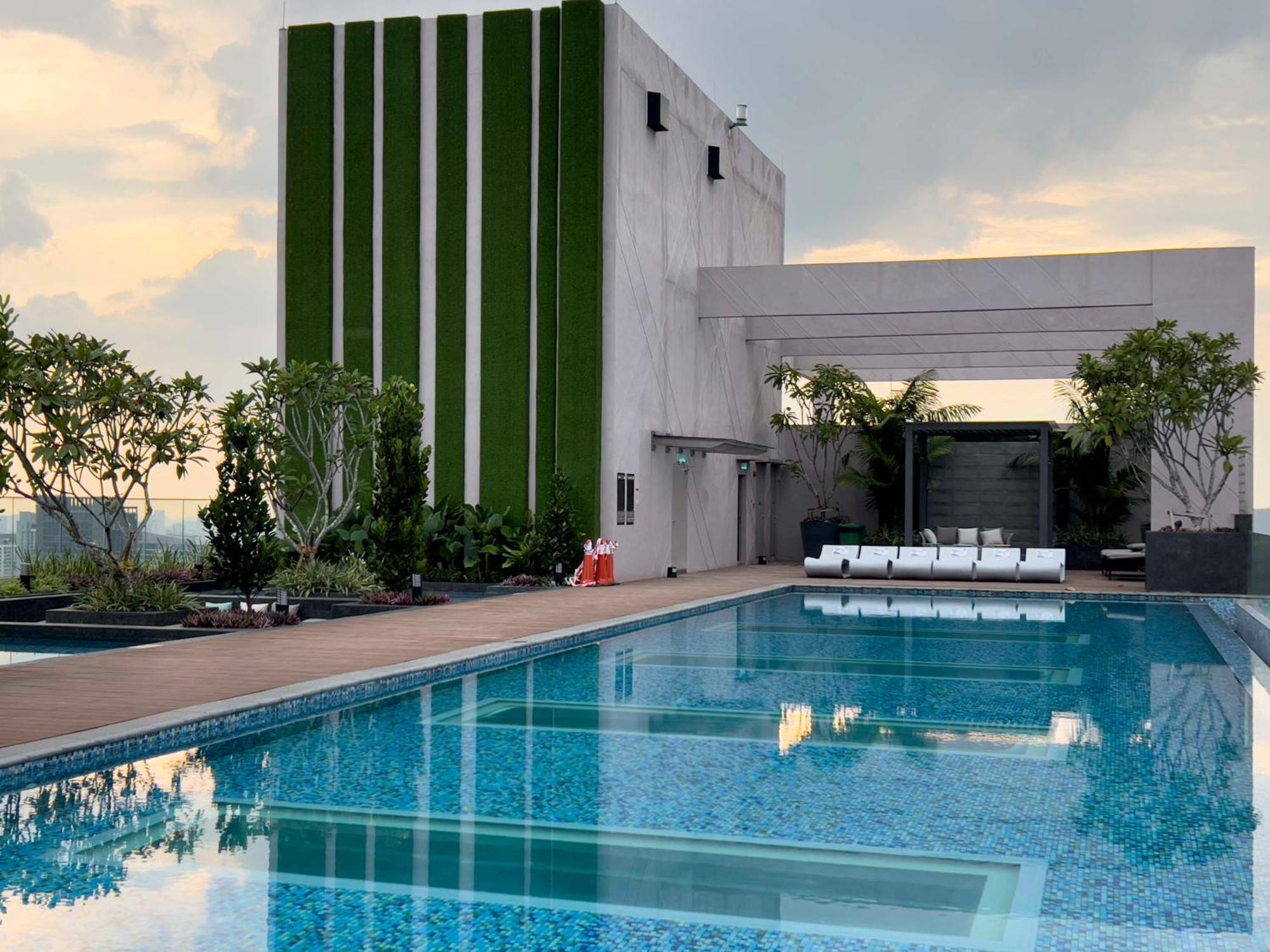 Sky Pool Suites Kl Sentral - Riveria City Kuala Lumpur Esterno foto