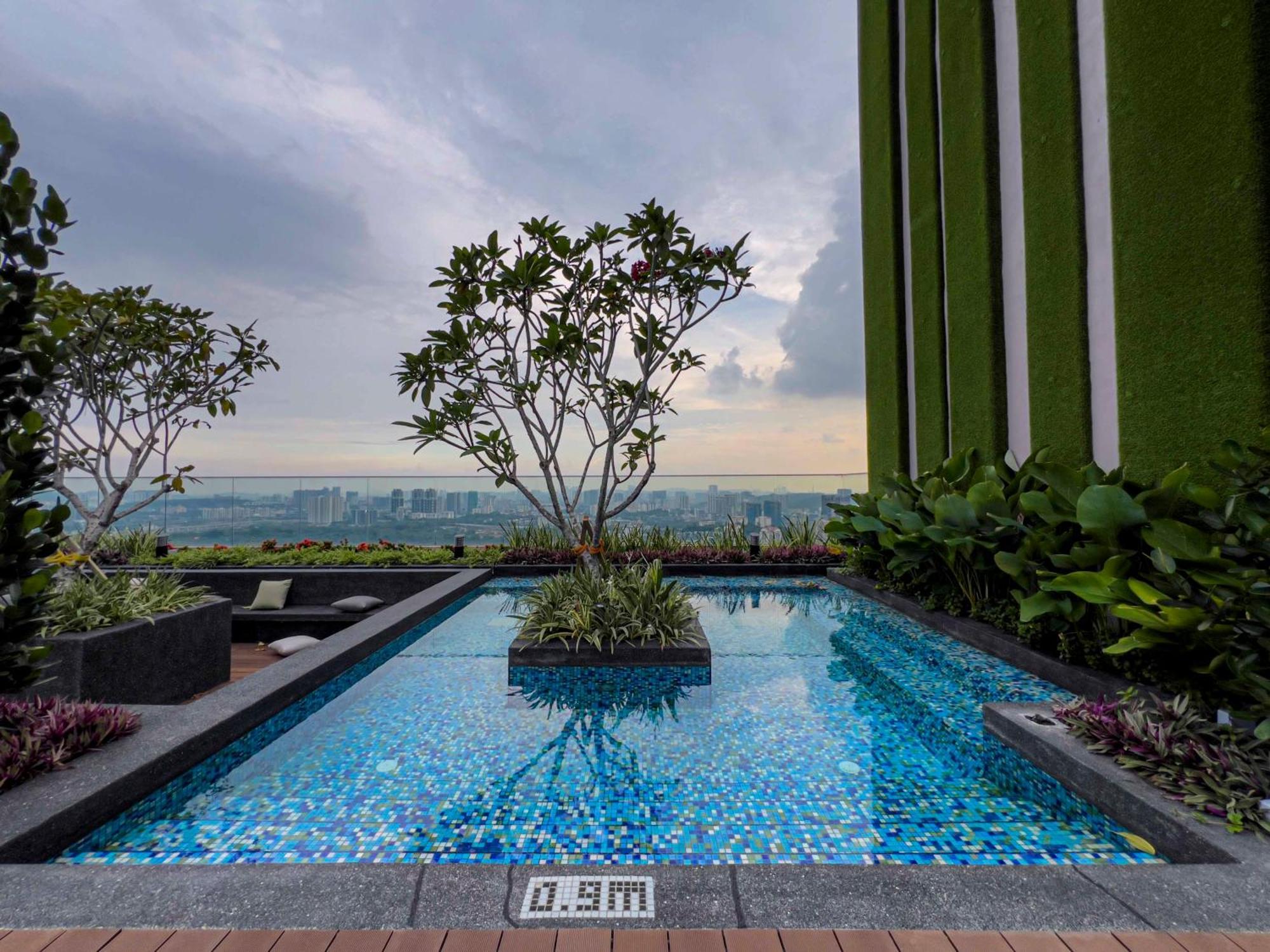 Sky Pool Suites Kl Sentral - Riveria City Kuala Lumpur Esterno foto